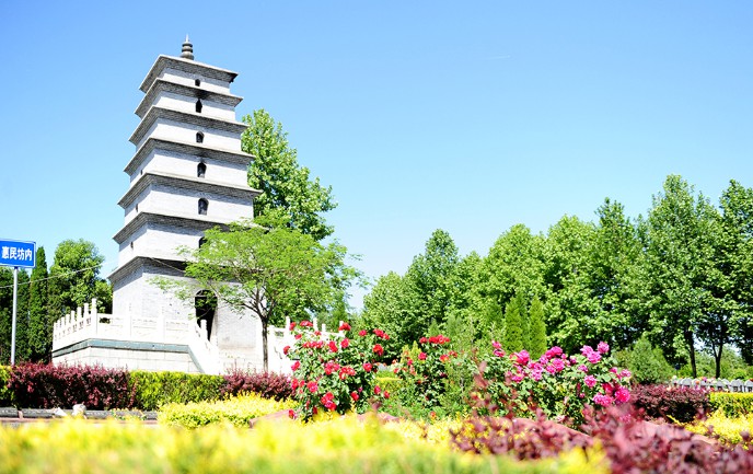 西安市墓地里面图片真实，安心归依